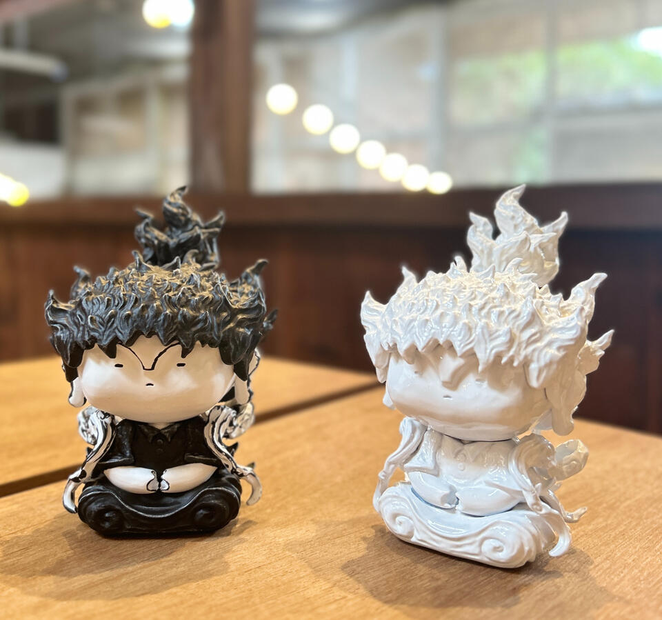 SUMi BUTSU | ART TOY